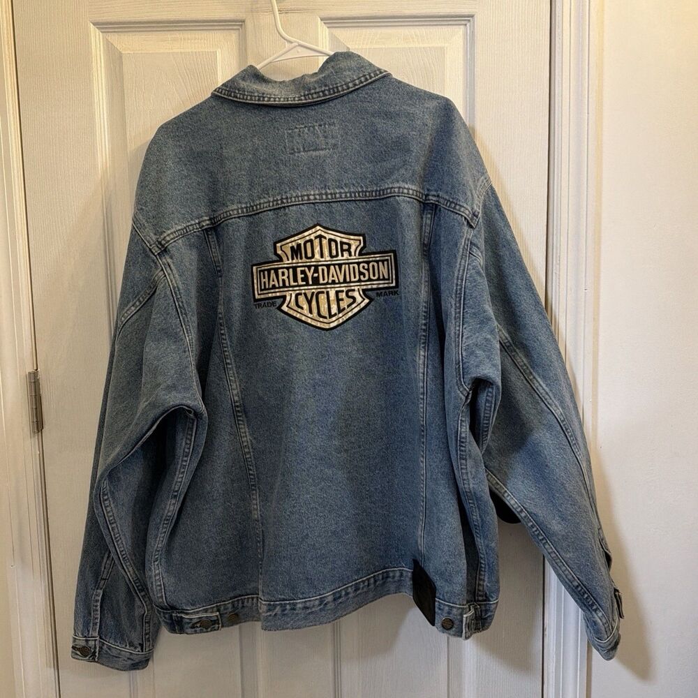 Harley-Davidson Men’s XXL Vintage Denim Jacket Made in Canada Bar Shield